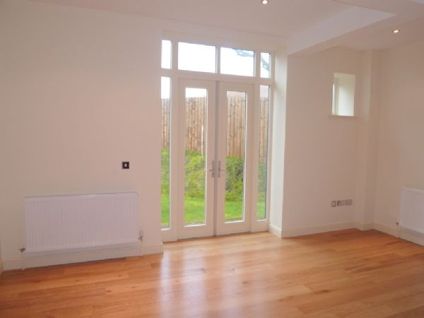Michael Anthony Tring - WINGRAVE - Photo 12